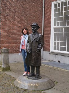 statue Louis Couperus, Lange Voorhout