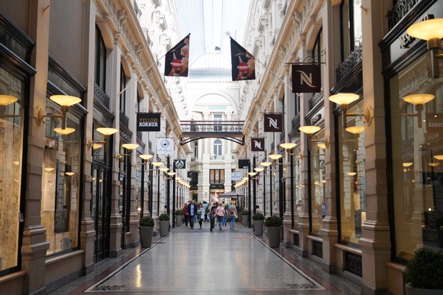 Passage, shopping mall, the Hague
