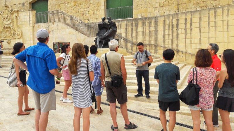 Colour My Travel tour Valletta